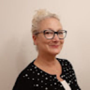 Meet your Posher, Carrie